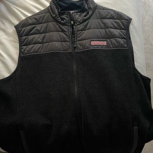 Men’s Large Vineyard Vines Vest